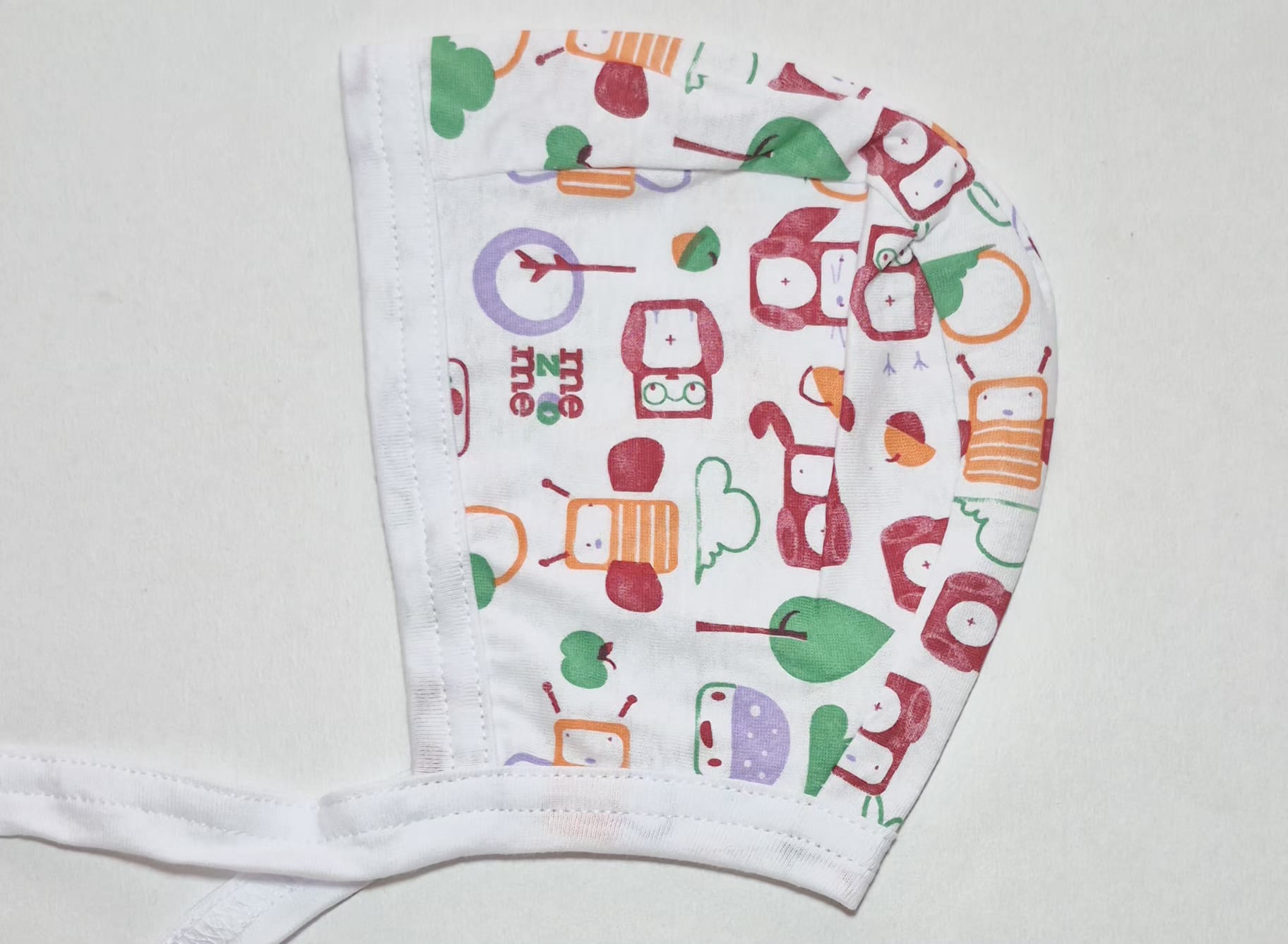 Caciula cu model imprimat